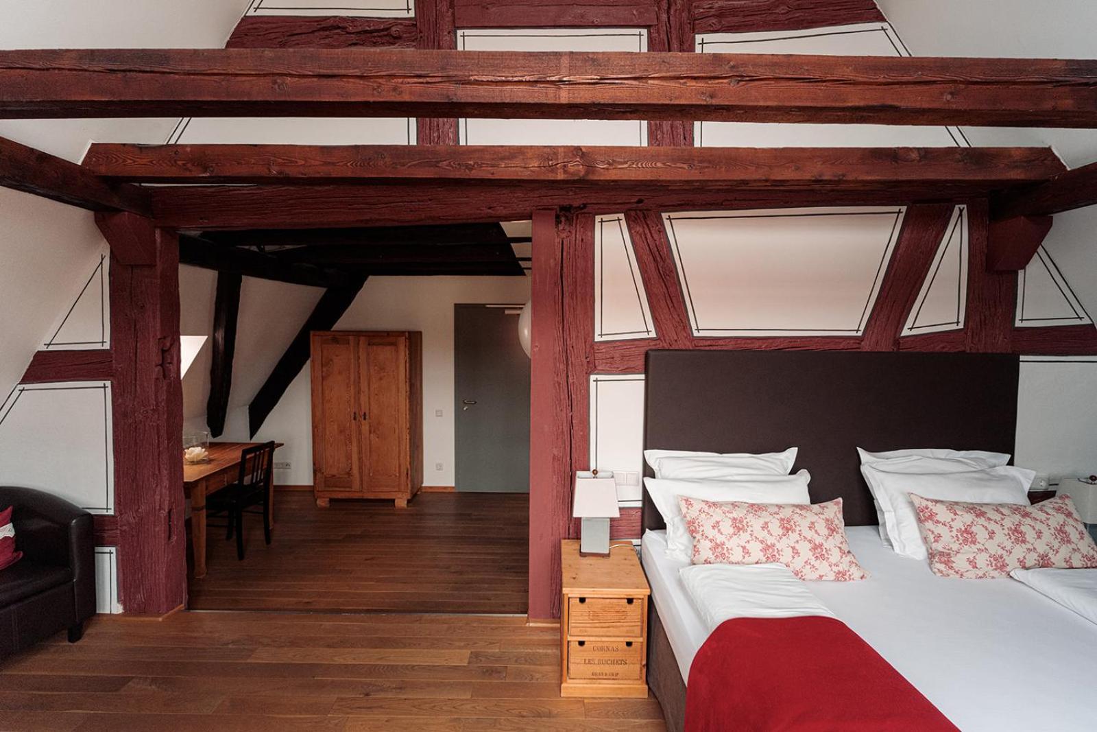 Landgasthof Zum Hasen Kleinwallstadt Esterno foto