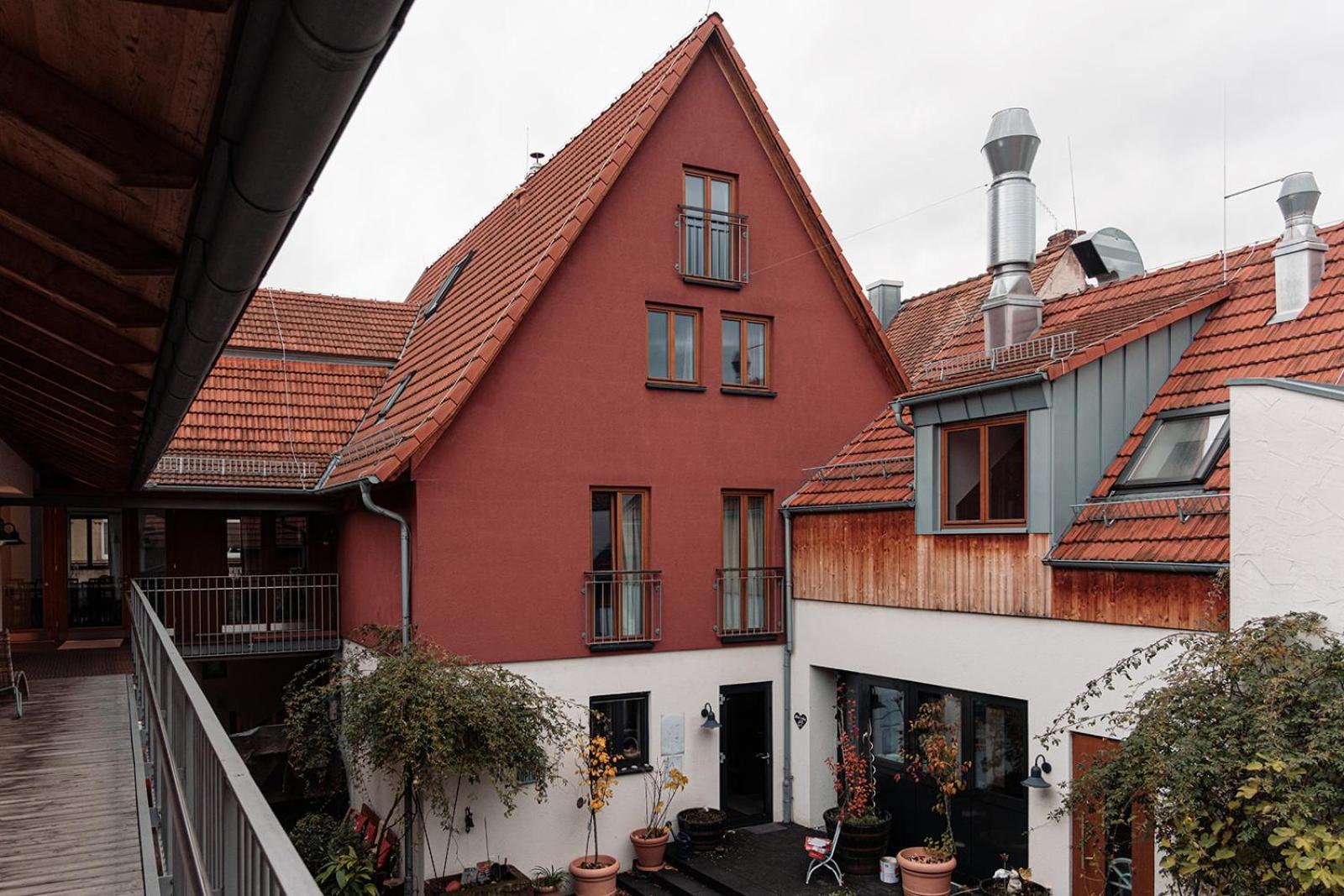 Landgasthof Zum Hasen Kleinwallstadt Esterno foto